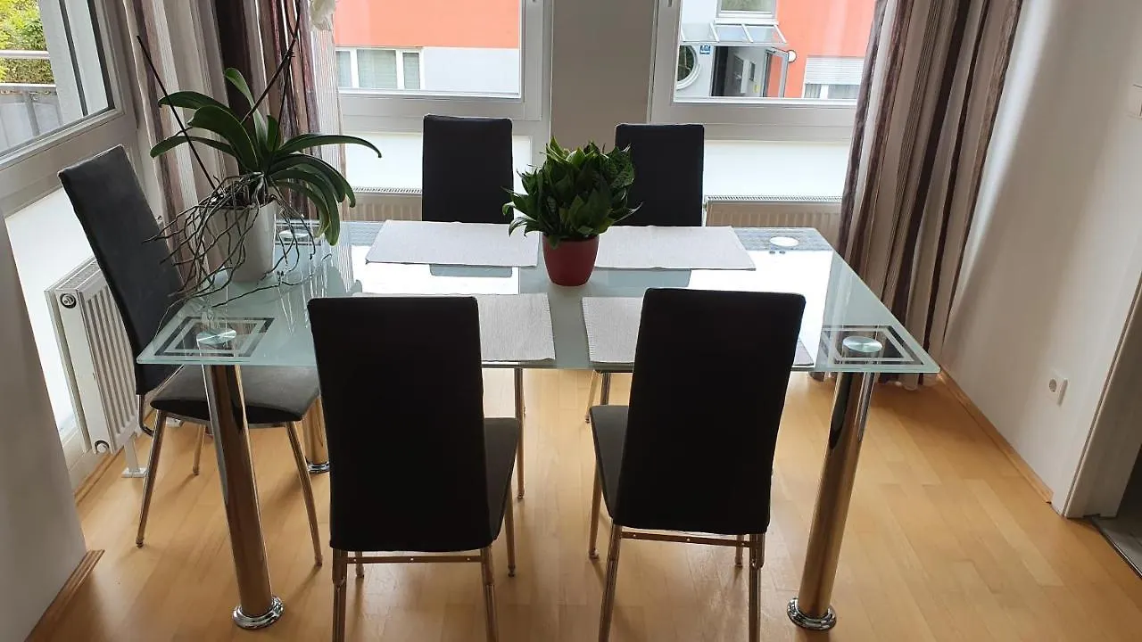 Apartment Moderne 4 Zimmer -Wohnung I Bbq I Parkplatz Munich
